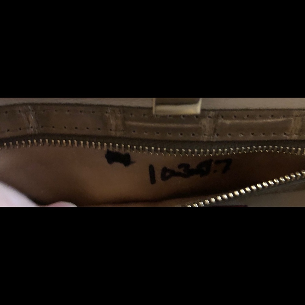 Valentino Garavani Rockstud Crocodile Hand Bag ๐ผ - Picture 7 of 12